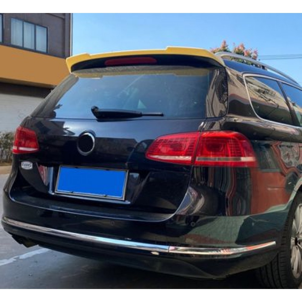 Спойлер антикрило за Volkswagen Passat B7 Combi (2011-2015) - черен гланц