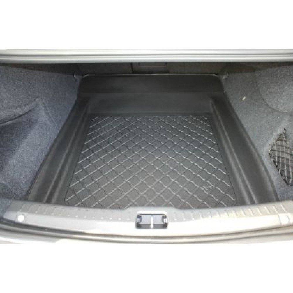 Гумена стелка за багажник за  Volvo S90 (2016+) Limousine 2WD + 4WD (AWD) Sedan - with tyre repair kit