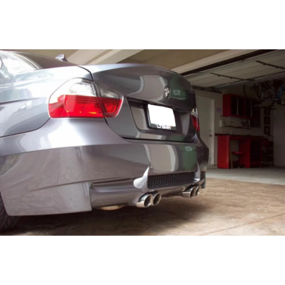 Задна броня за BMW E90 седан (2005-2008) - M3 с два ауспуха