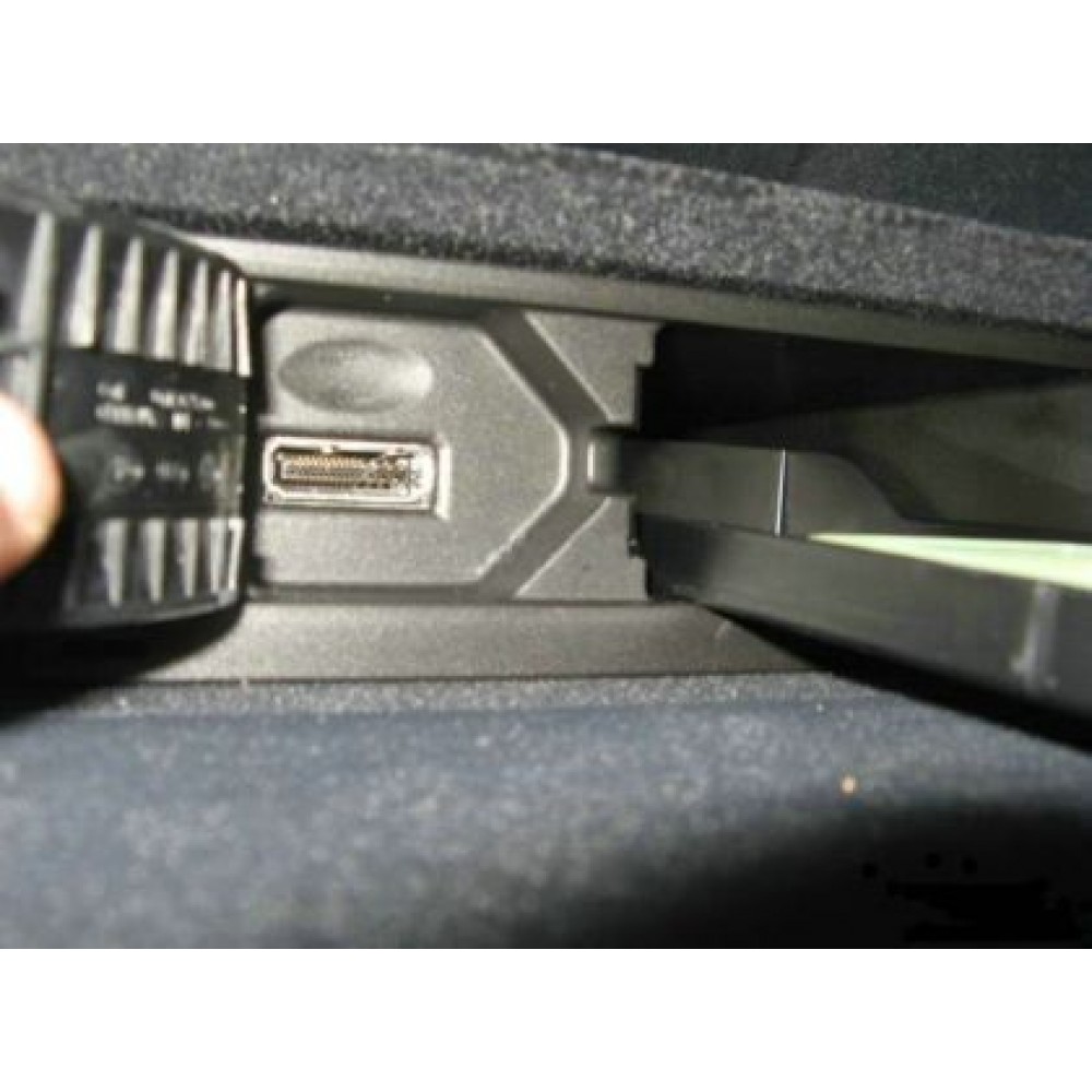 USB интерфейсен кабел за AUDI, BMW и VW