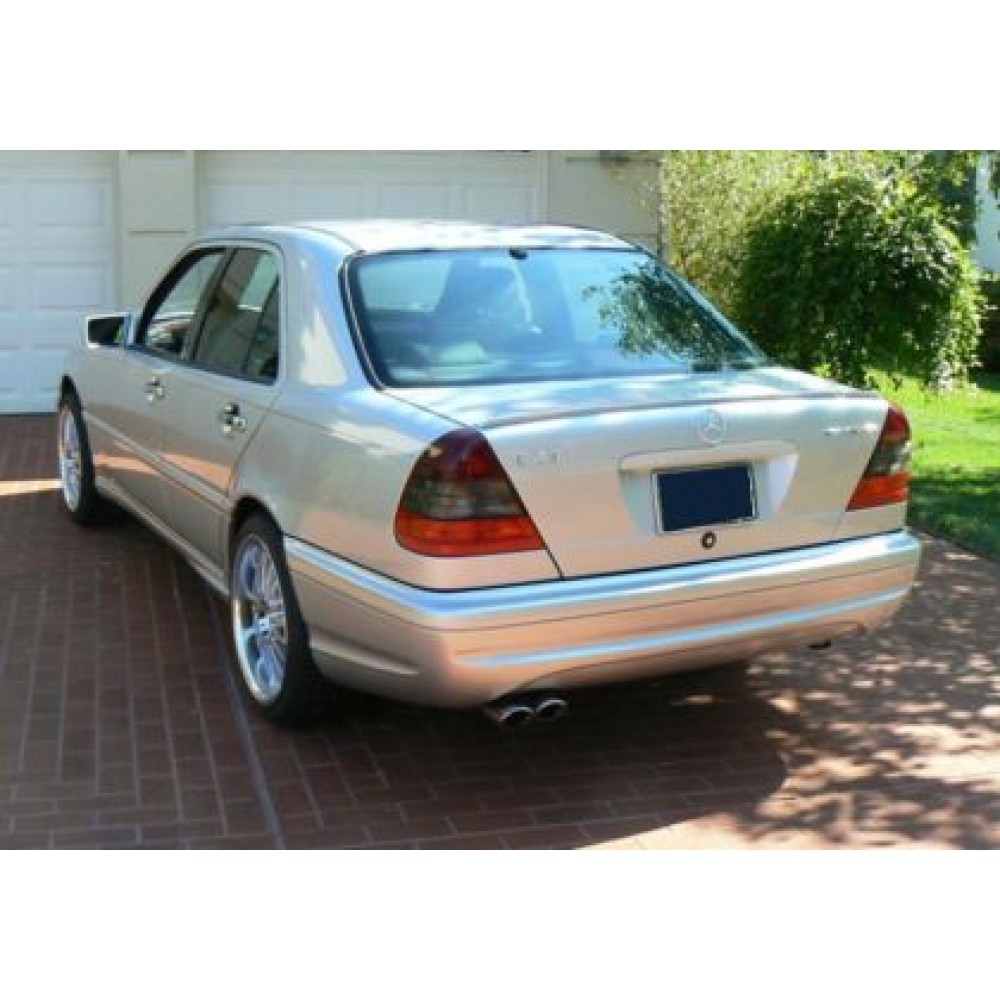 Лип спойлер за багажник за Mercedes W202