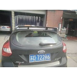 Спойлер антикрило за Ford Focus (2012-2018) hatchback RS style - черен гланц